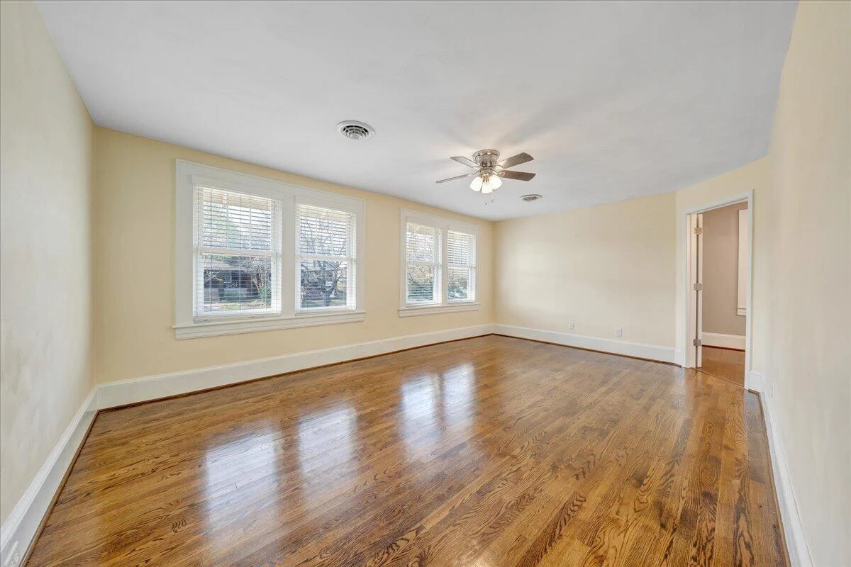 1819 Maiden LN SW - Photo 30