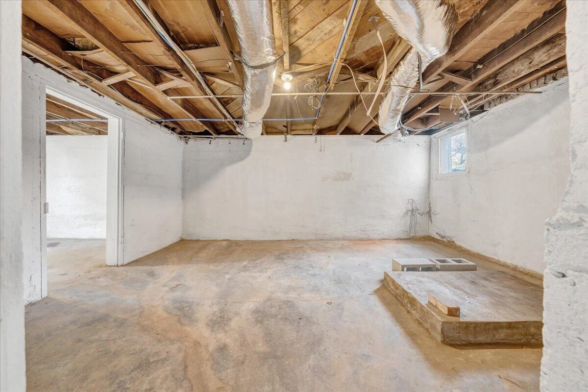 1819 Maiden LN SW - Photo 43