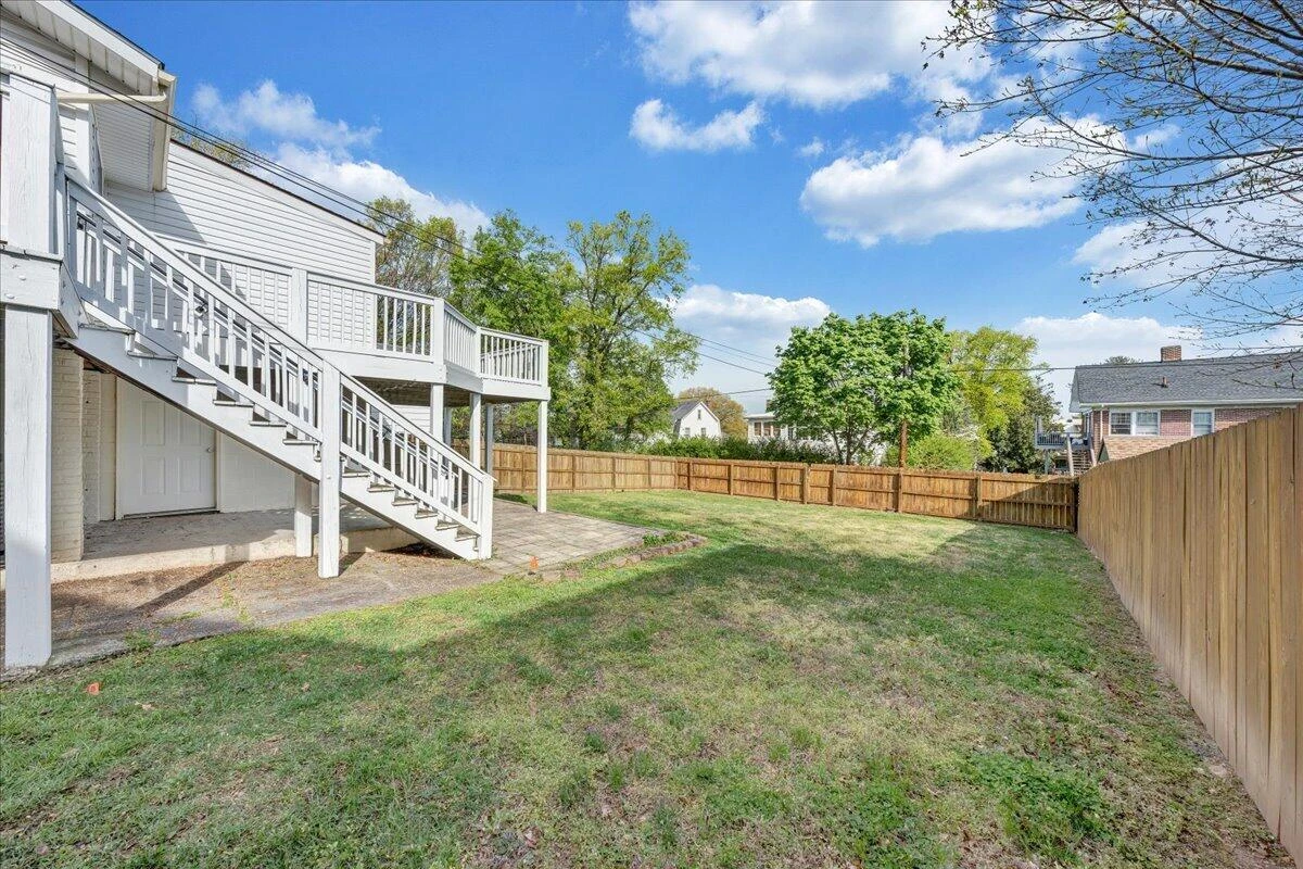 1819 Maiden LN SW - Photo 51