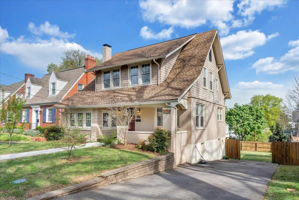 1819 Maiden LN SW - Photo 56