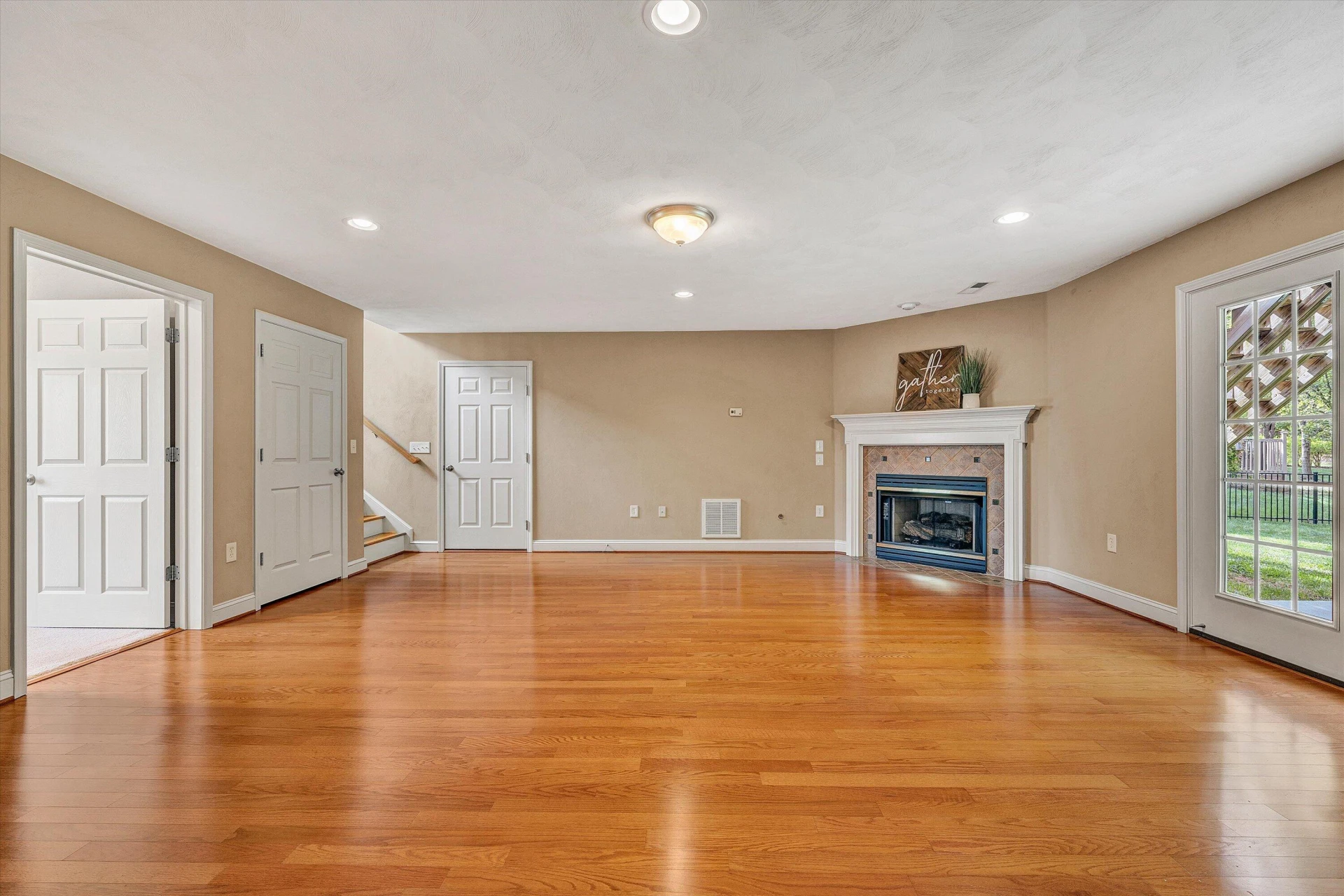 8013 Amber Wood CT - Photo 28