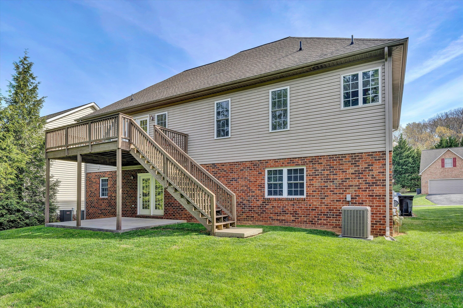 8013 Amber Wood CT - Photo 37