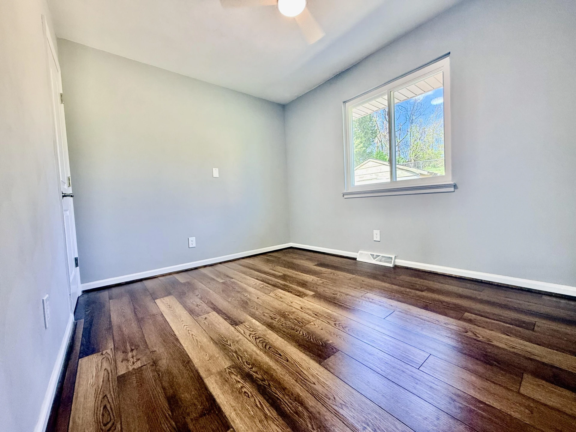 3213 Forest Park BLVD NW - Photo 6