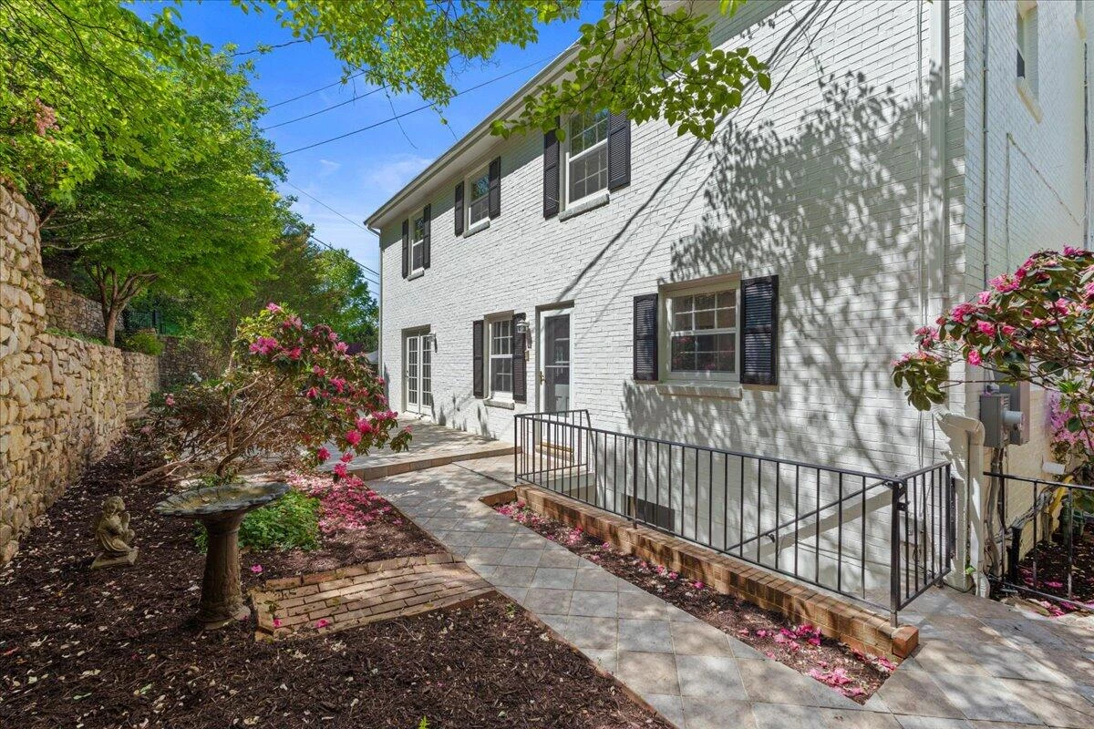 3002 Burnleigh RD SW - Photo 34