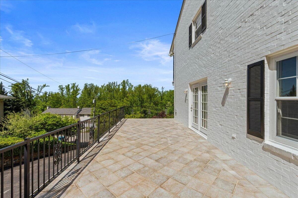 3002 Burnleigh RD SW - Photo 36