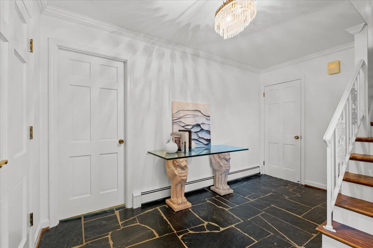 3002 Burnleigh RD SW - Photo 6