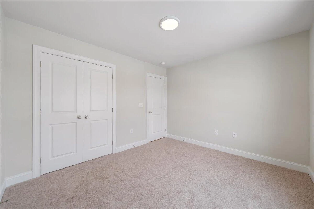 2828 Russlen DR - Photo 19
