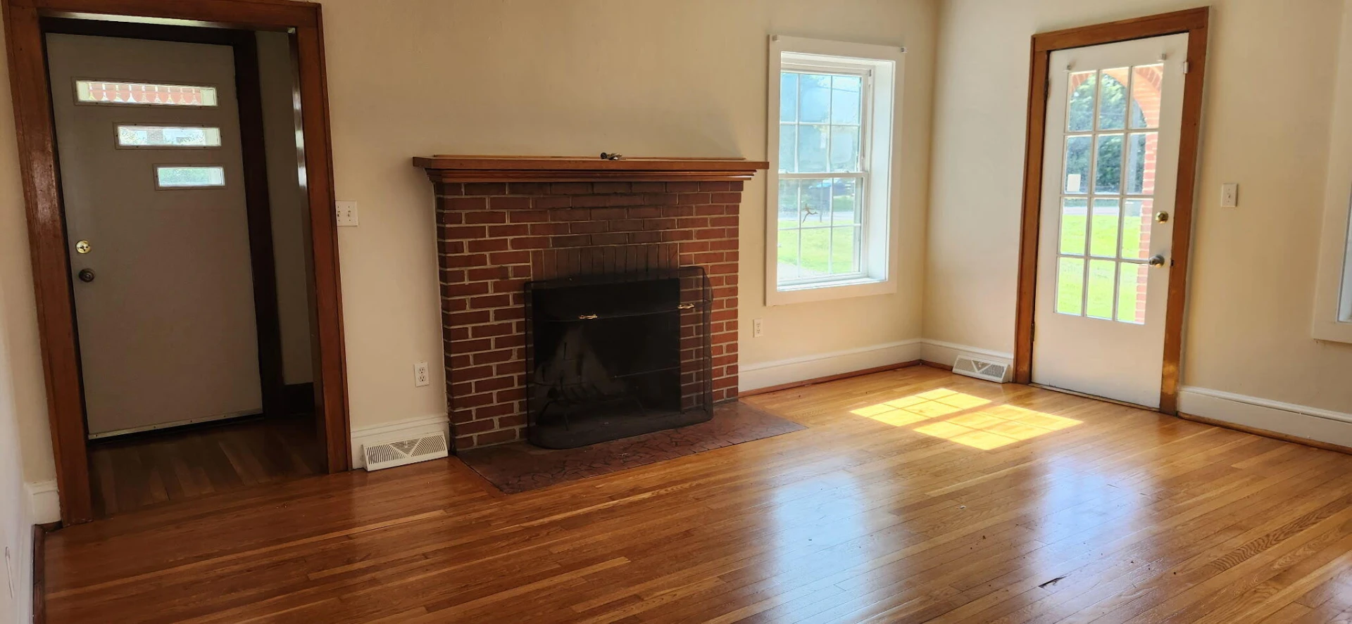 5335 Airport RD NW - Photo 2