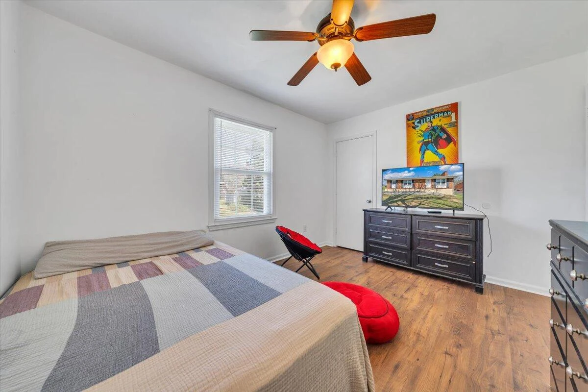5523 Taney DR - Photo 13