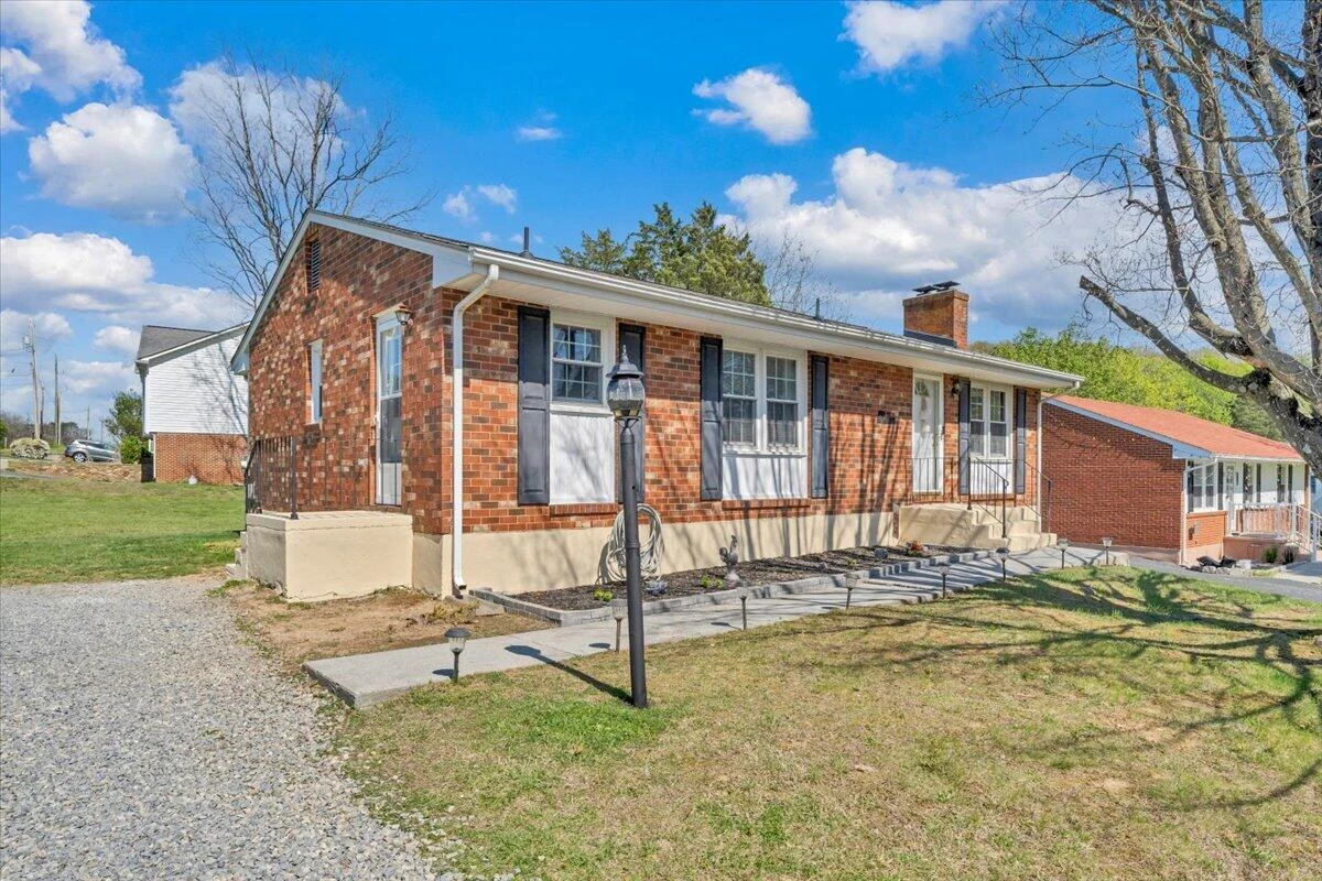 5523 Taney DR - Photo 28