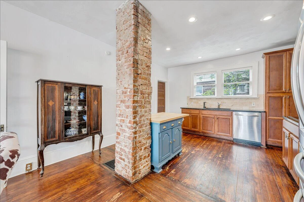 1246 Floyd AVE SW - Photo 17