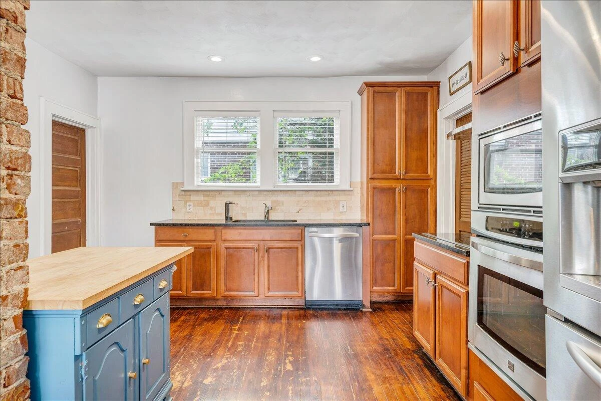 1246 Floyd AVE SW - Photo 18