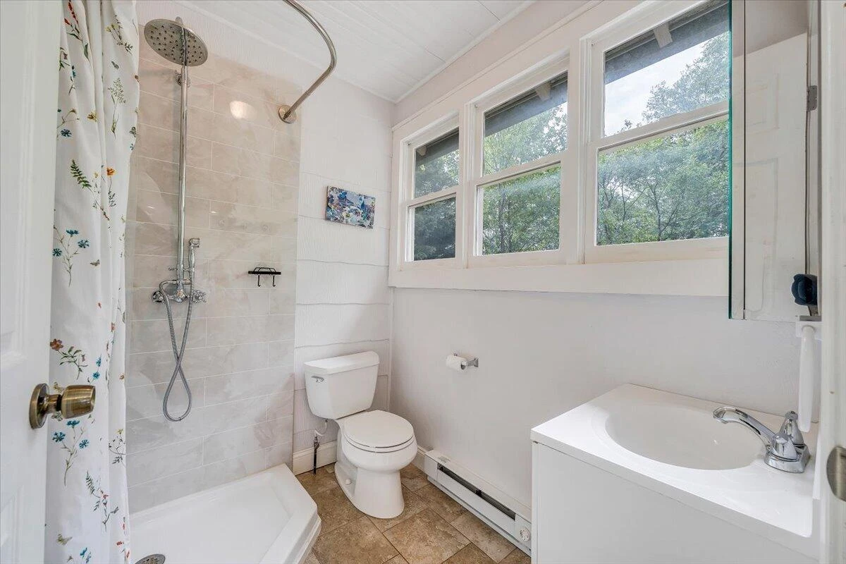 1246 Floyd AVE SW - Photo 25