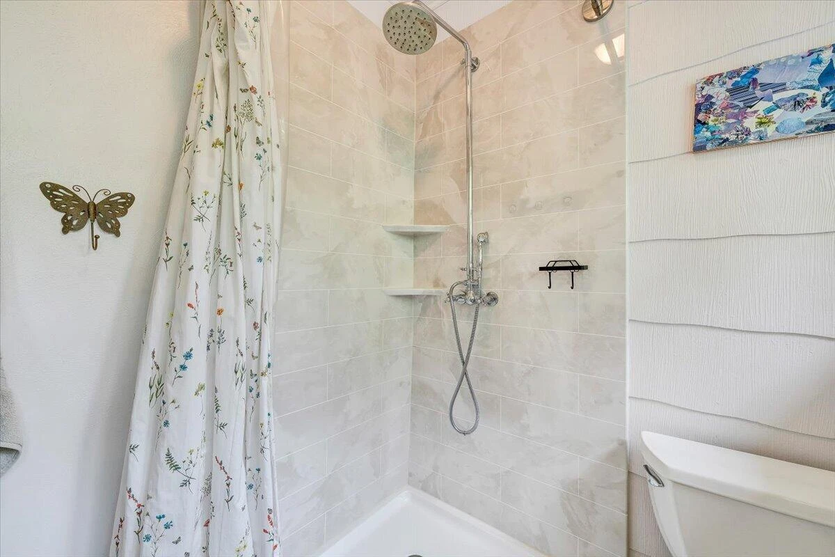 1246 Floyd AVE SW - Photo 27