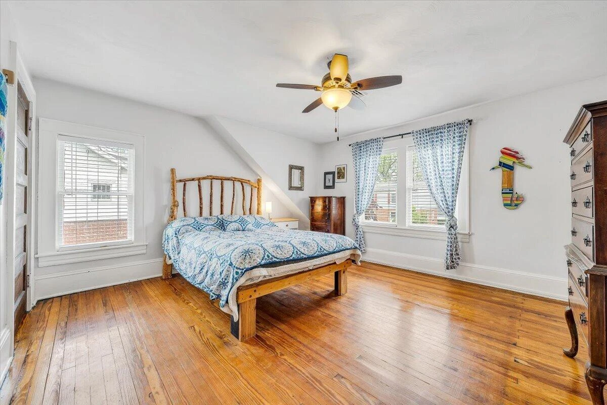1246 Floyd AVE SW - Photo 28