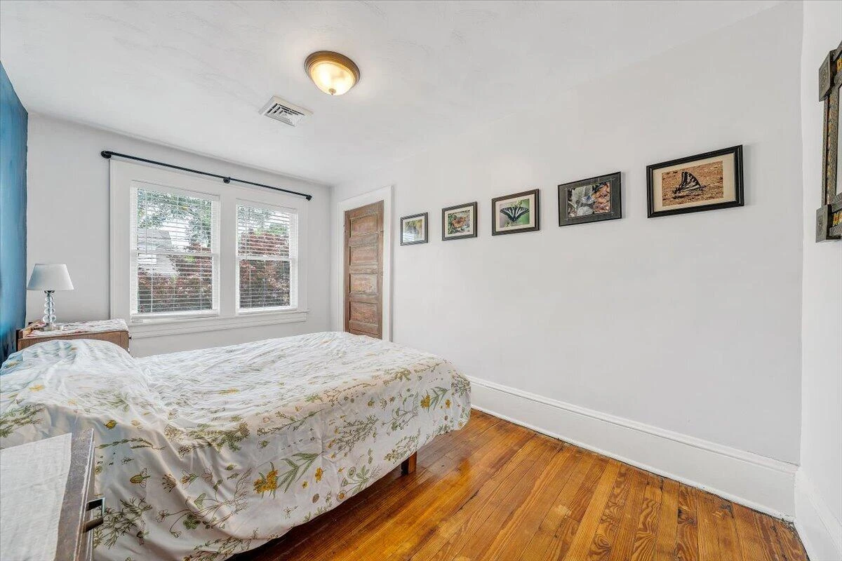 1246 Floyd AVE SW - Photo 31