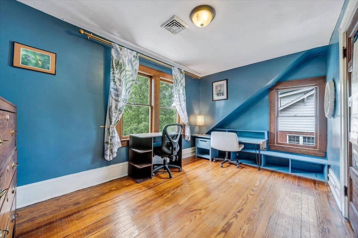 1246 Floyd AVE SW - Photo 32