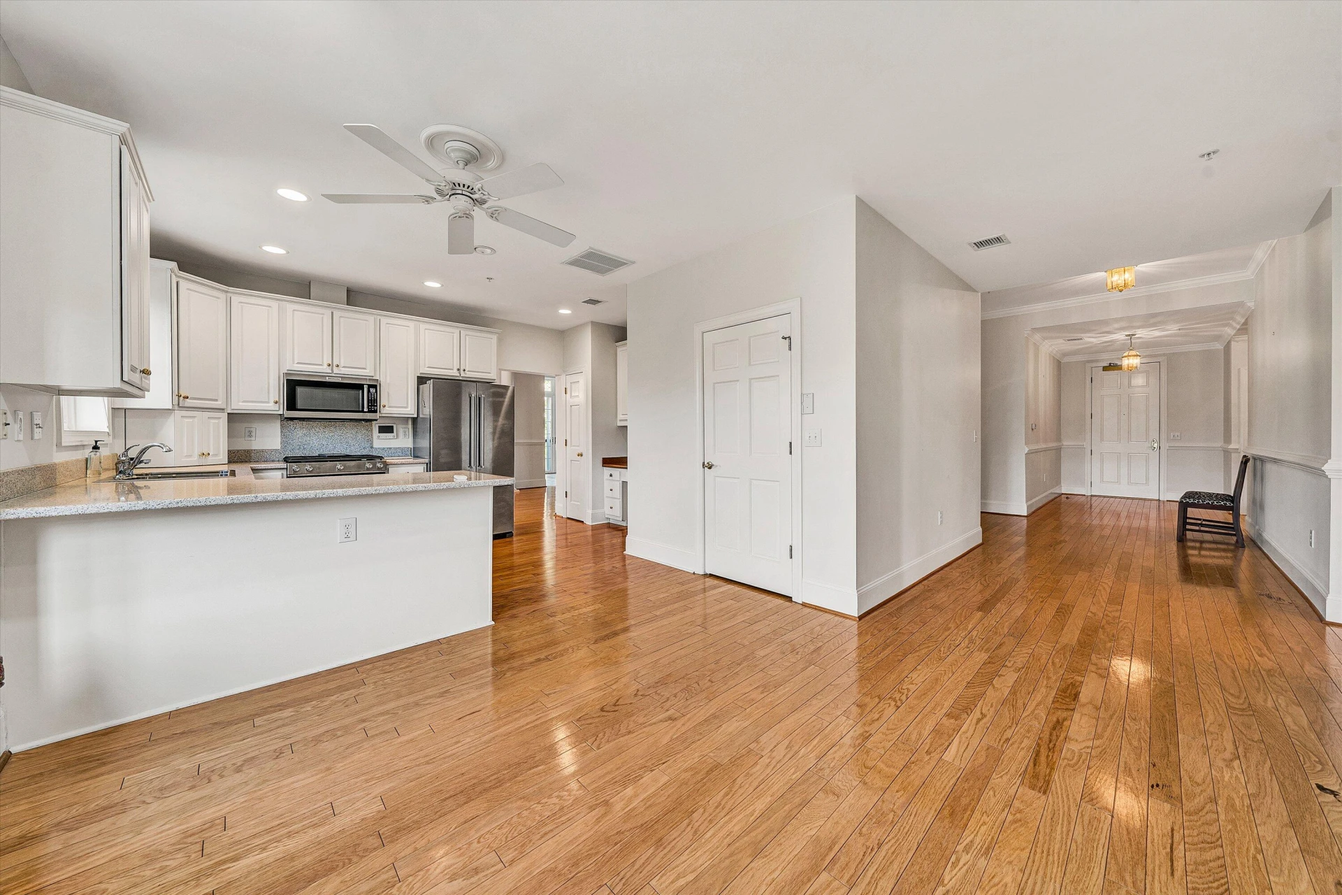 225 23rd ST SW #205 - Photo 28