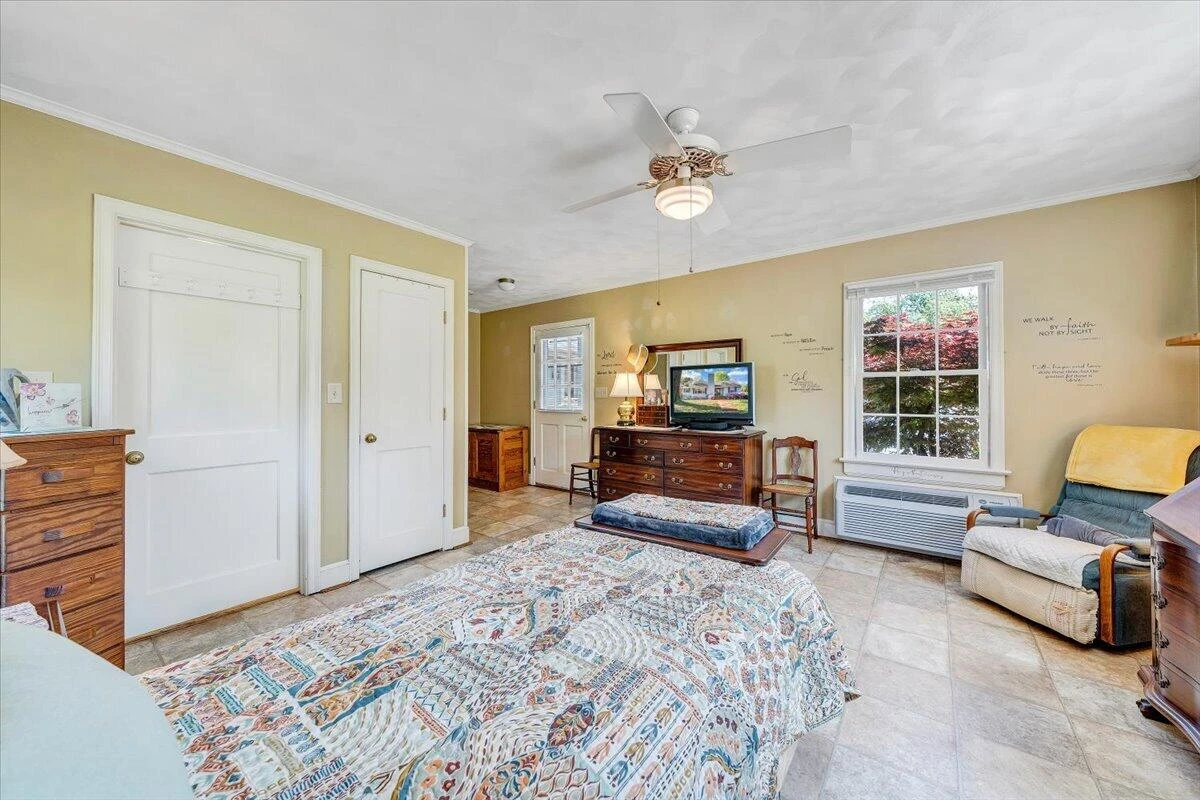 2630 Northview DR SW - Photo 29