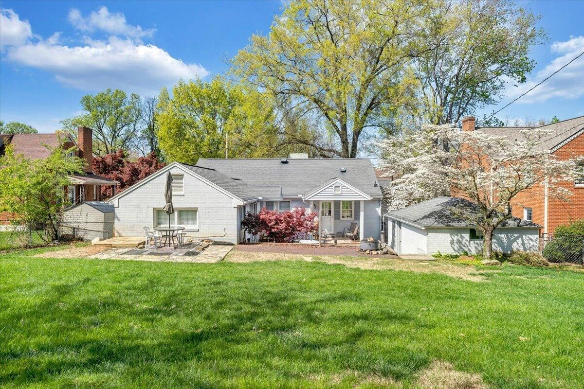 2630 Northview DR SW - Photo 56