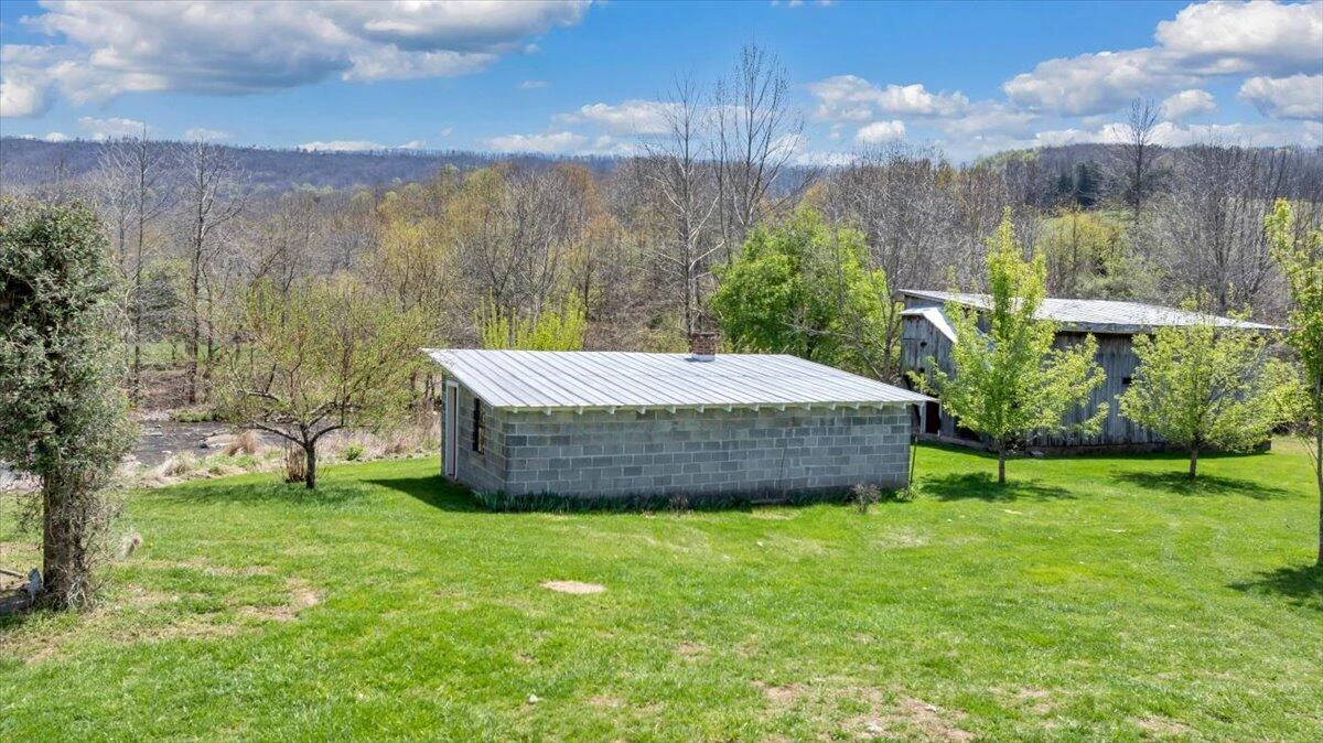 16 Huffman Store DR - Photo 102