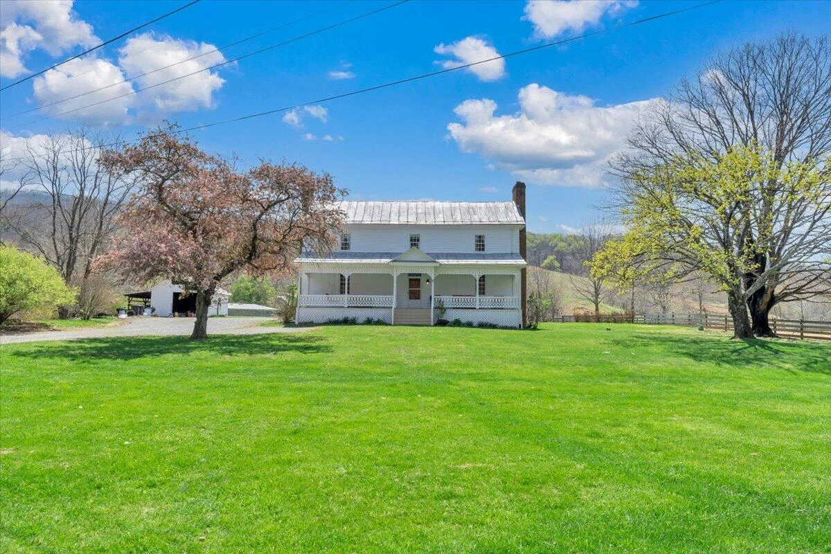 16 Huffman Store DR - Photo 66