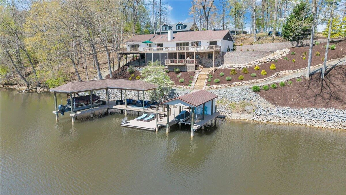 1055 REDBUD LN - Photo 108