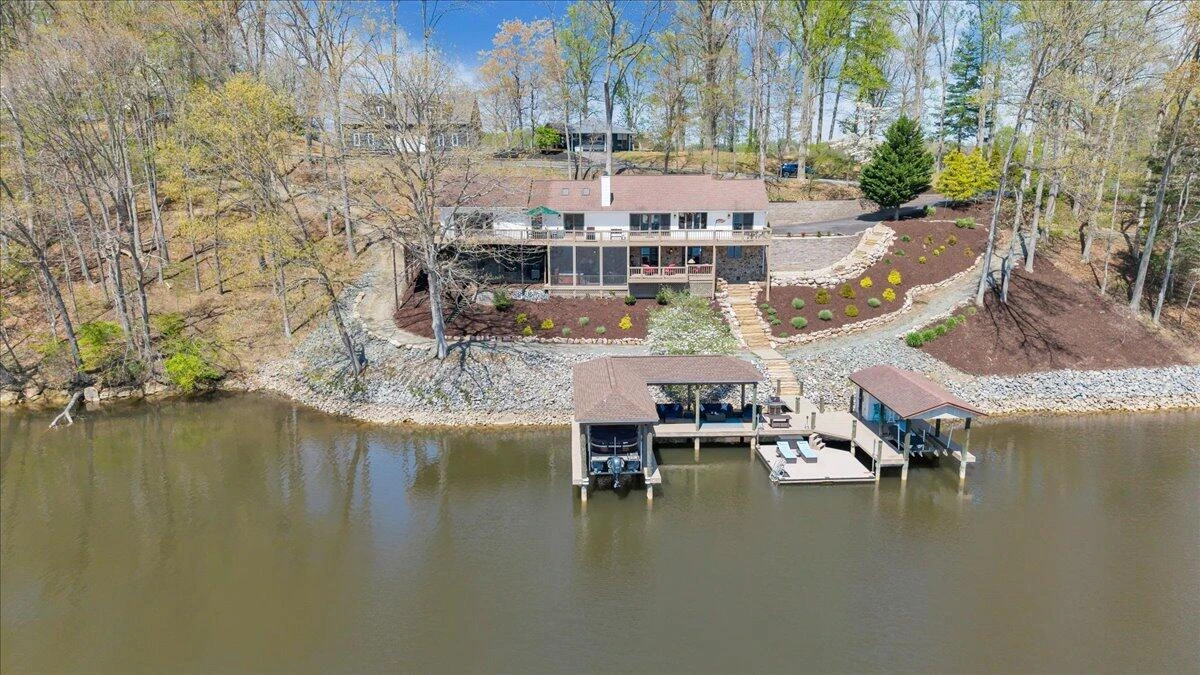 1055 REDBUD LN - Photo 110