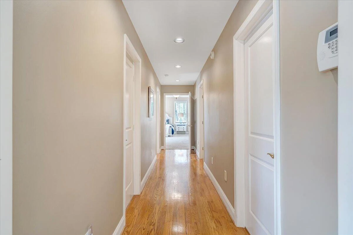 1055 REDBUD LN - Photo 36