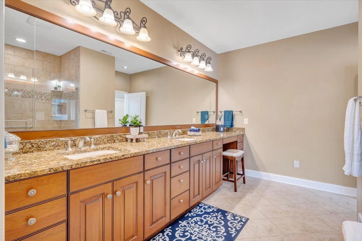 1055 REDBUD LN - Photo 43