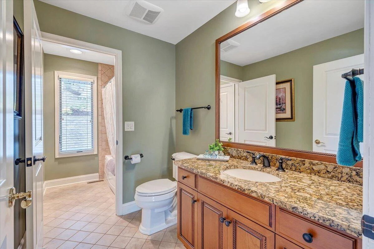 1055 REDBUD LN - Photo 53