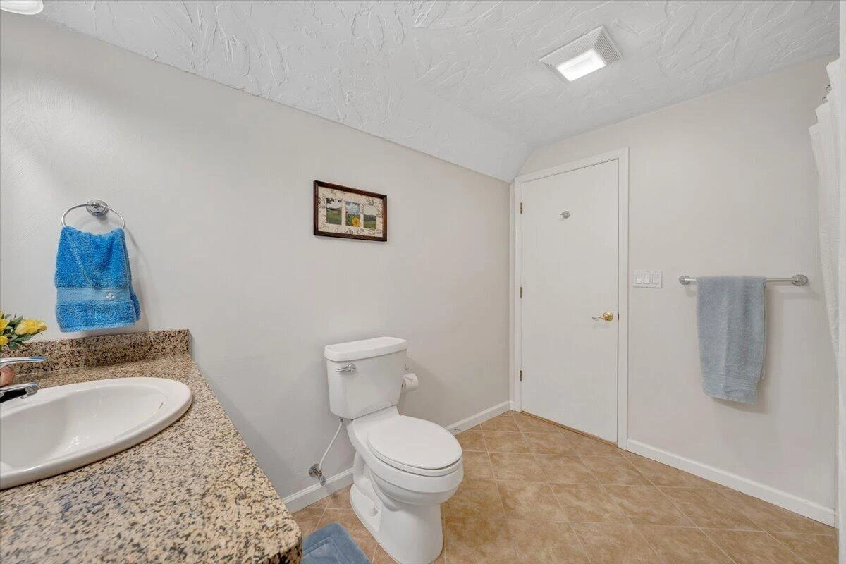 1055 REDBUD LN - Photo 78