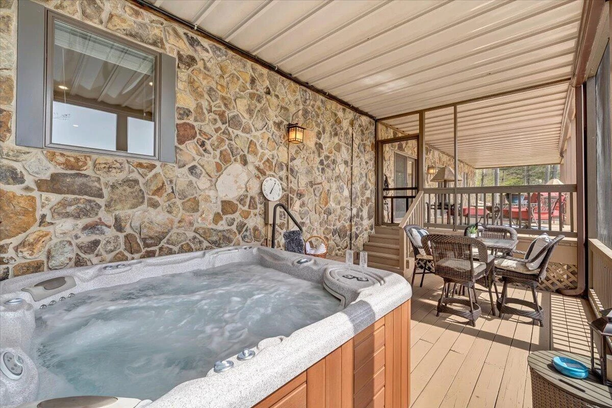 1055 REDBUD LN - Photo 82
