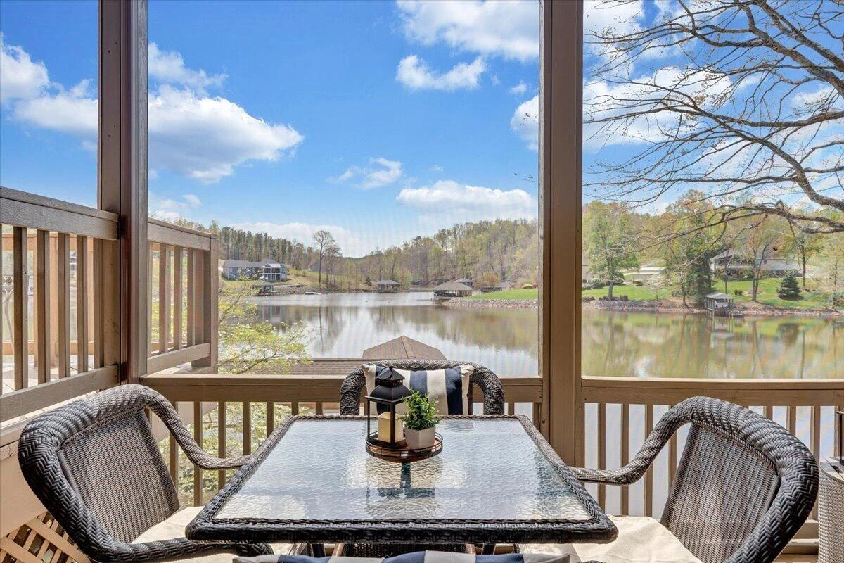 1055 REDBUD LN - Photo 83