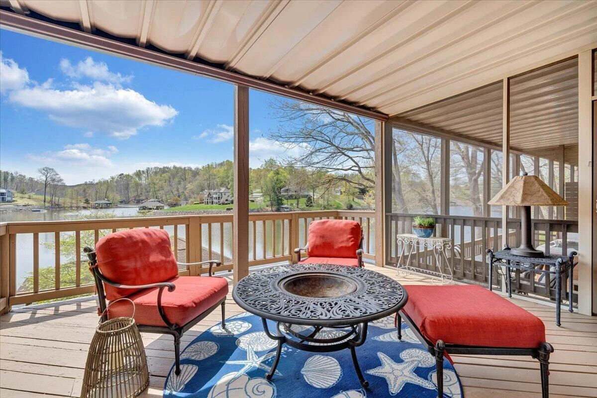 1055 REDBUD LN - Photo 86