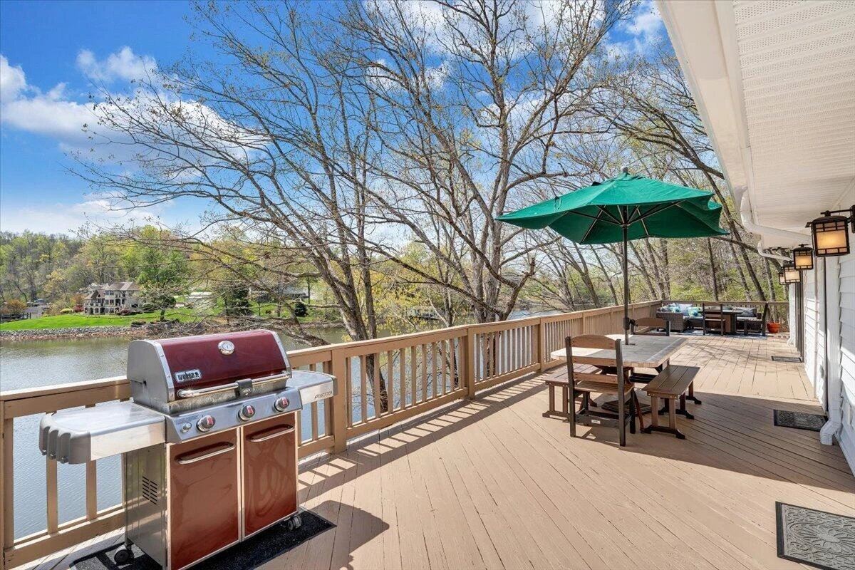 1055 REDBUD LN - Photo 92