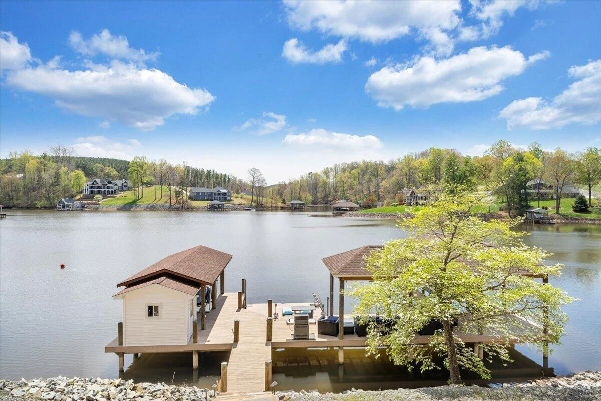 1055 REDBUD LN - Photo 98