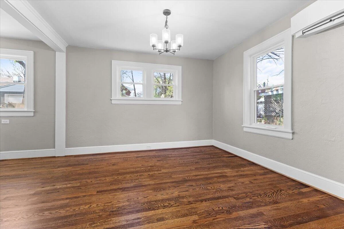 2508 10th ST NW - Photo 10