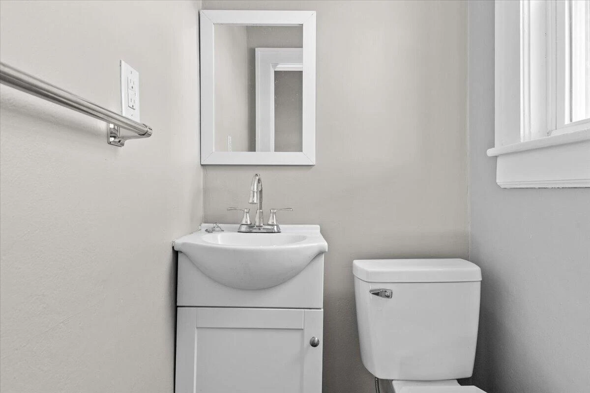 2508 10th ST NW - Photo 12