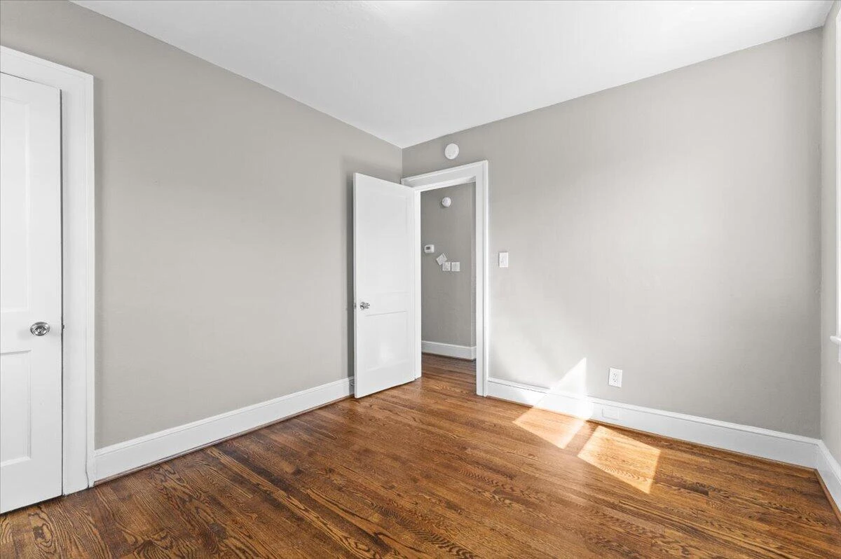 2508 10th ST NW - Photo 20