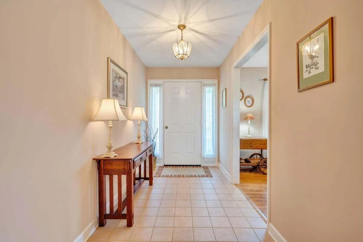 410 Greenview DR - Photo 10