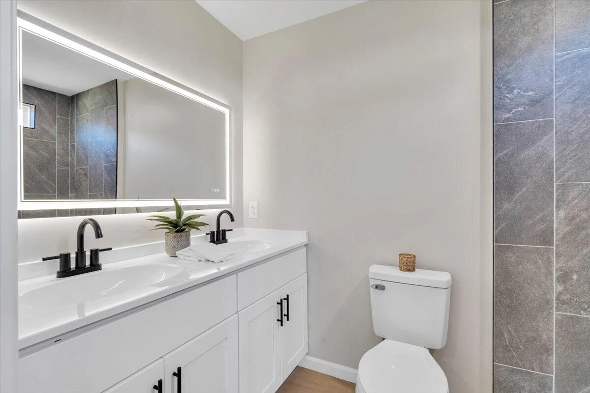 3531 Troutland AVE NW - Photo 16