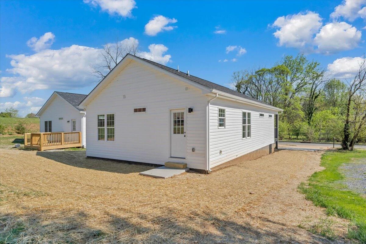 3531 Troutland AVE NW - Photo 31