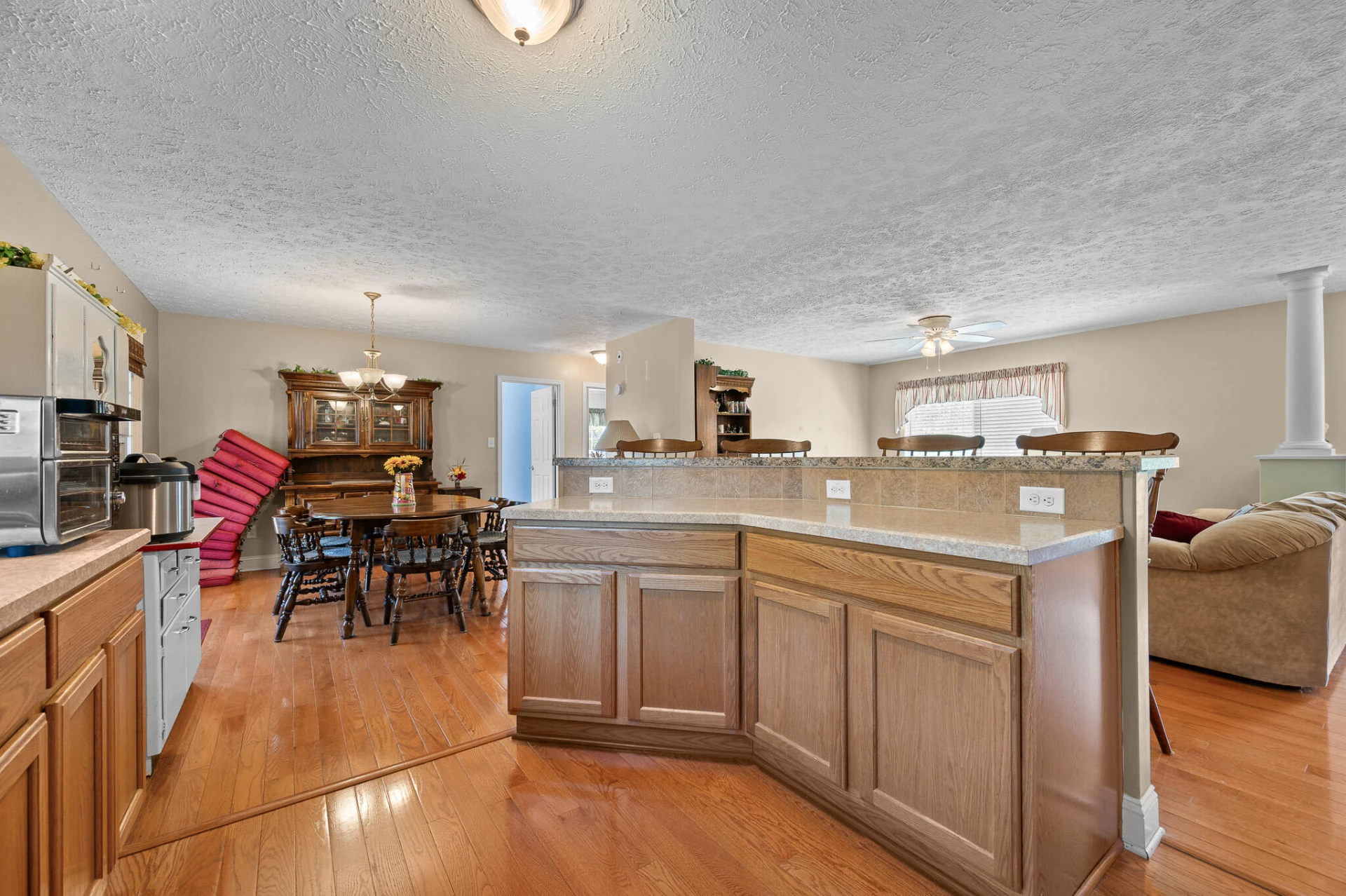 7810 Blue Ridge DR - Photo 14