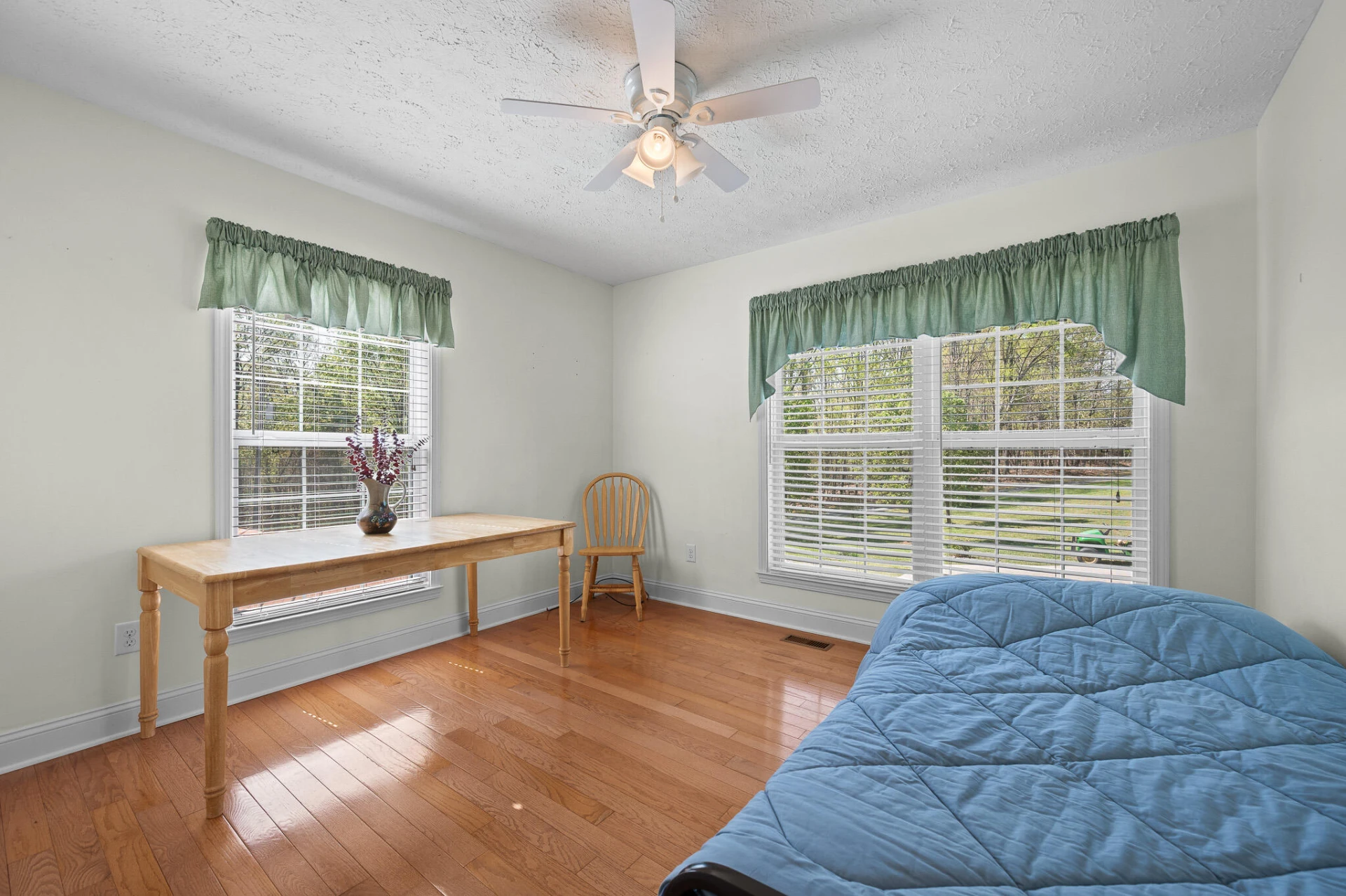 7810 Blue Ridge DR - Photo 18