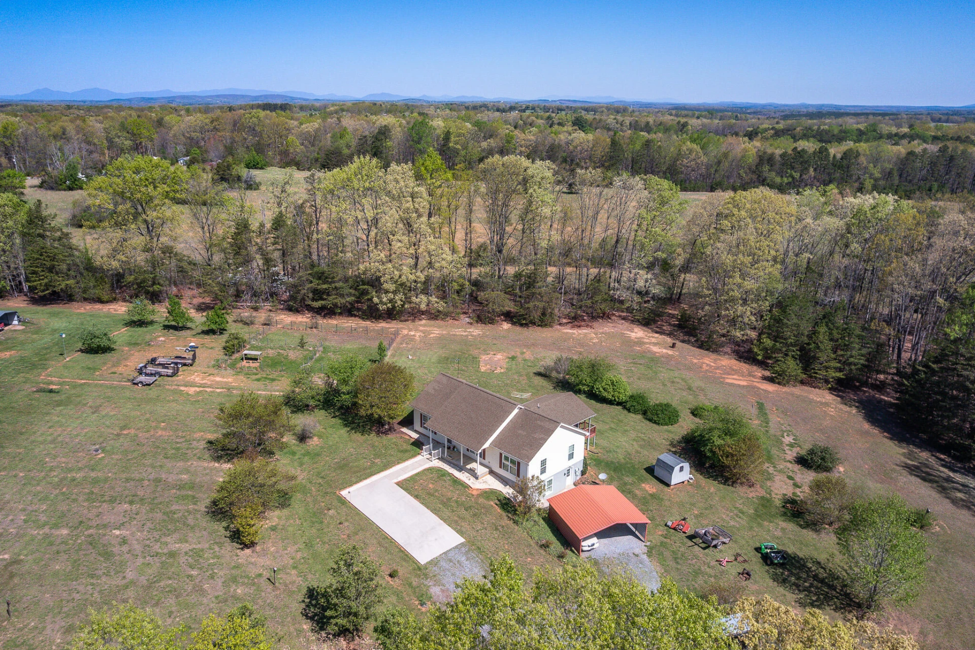 7810 Blue Ridge DR - Photo 3