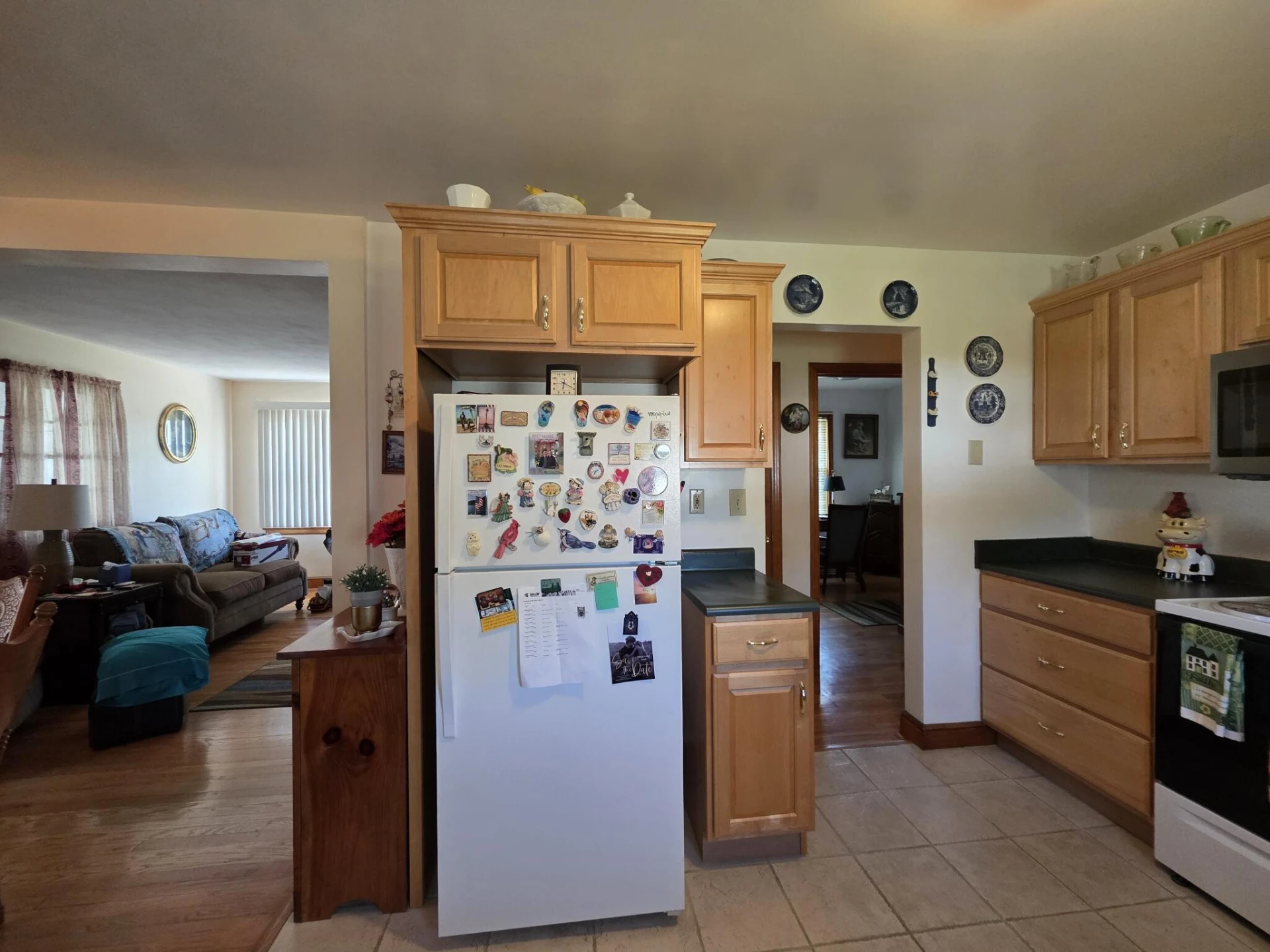 233 W Carrollton AVE - Photo 8