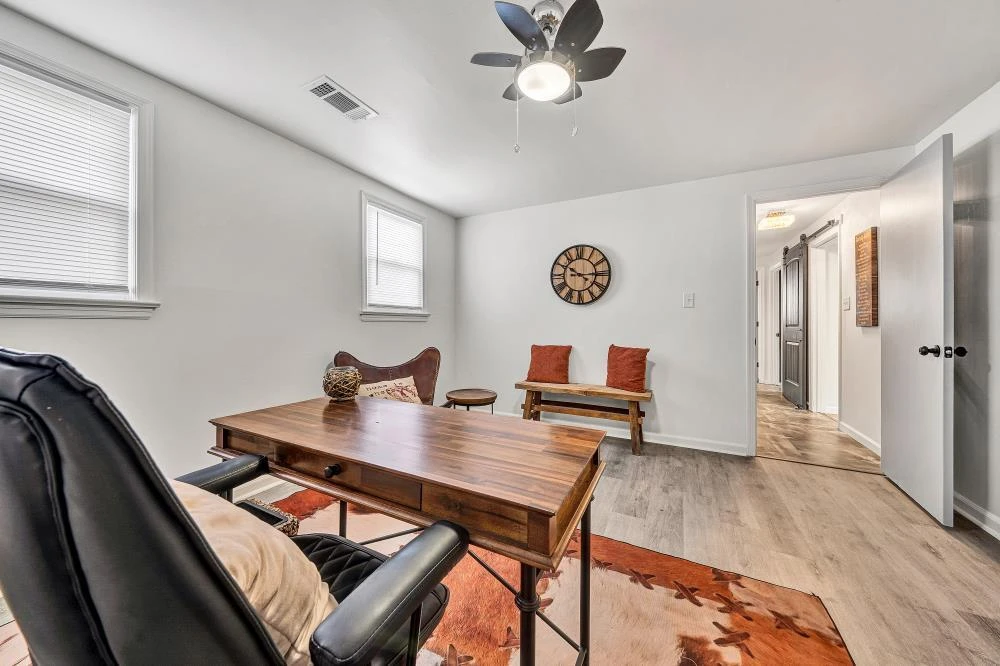 2630 Puckett CIR - Photo 23