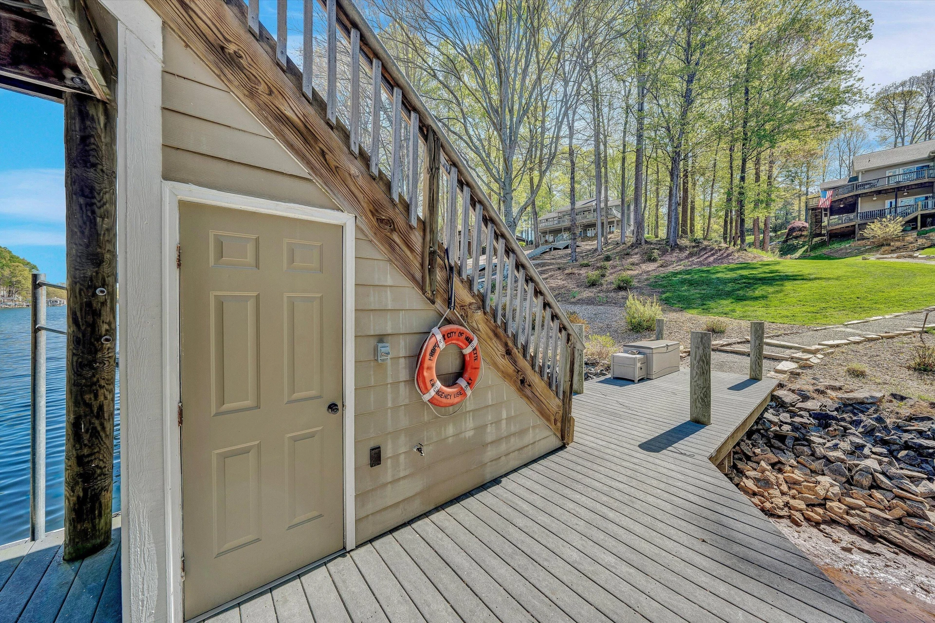 145 Channelview DR - Photo 12