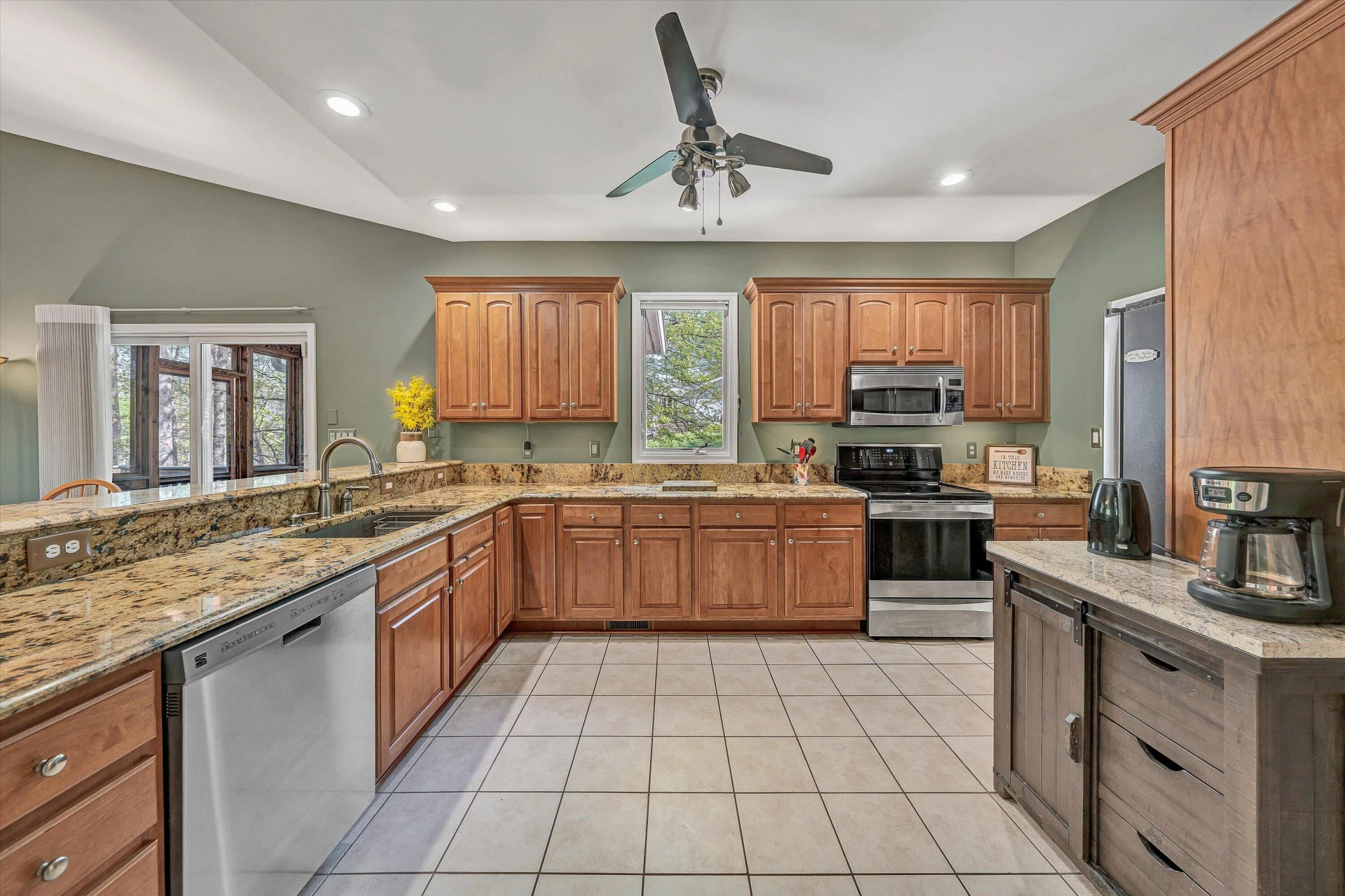 145 Channelview DR - Photo 27